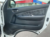 日産の中古車は保証が充実しております。全車&rdquo;ワイド保証&rdquo;&rdquo;ワイド保証ライト&rdquo;が付いております。駆動系・電装系パーツなど、油脂類・消耗品を除く殆どの部品が保証対象です!