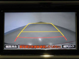 バックガイドモニターで、後方を確認しながら安心して駐車することができます。運転初心者も熟練者も必須の機能ですよ!