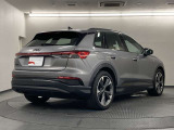 Q4 e-tron 45 Sライン 