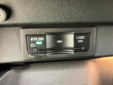 グローブボックス内にETCのスロットルがあります