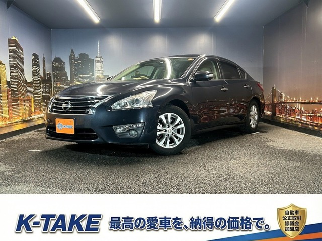 ティアナ 2.5 XL ナビAVMパッケージ (禁煙車)(メーカーナビ)(アラウンドビュー)