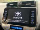 【メーカー9型純正ナビ】インテリアに溶け込むスタイリッシュな「専用設計」メーカーナビを装備♪視認性や操作性など基本性能にも優れ、より上質なカーライフをお楽しみいただけます。