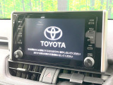 【ナビ機能付きディスプレイオーディオ】ナビ機能搭載の他、お持ちのスマートフォンと連携して、ナビやbluetoothでの音楽再生が可能です♪デザインはもちろん操作性も良好!