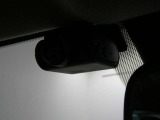 日産純正2ドラレコタイプを装着。フロントと車内を録画してくれるドライブレコーダー付き!