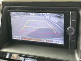 バックモニターで、狭い場所での駐車も安心。後方の状況を的確に把握でき、安全な運転をサポートします。