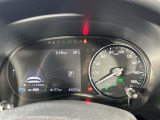 【スピードメーター】メーターがシンプルで見やすく運転しやすいですね!