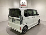 【Honda認定中古車 U-Select】 は3つの安心をお約束します。 1 Hondaのプロが整備した安心。 2 第三者機関がチェックした安心。 3 購入後もHondaが保証する安心。