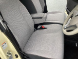 運転席の状態は綺麗です。