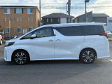 内外装マルマルクリーニング実施済!写真ではわかりづらい車輌状態もお電話頂ければご説明させて頂きます。お問い合わせは無料ダイヤル0078-9711-681726までどうぞ!