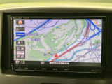 鮮明な地図表示で、目的地までの道順をわかりやすく案内。スムーズなカーナビゲーションで、初めての道も安心です。細部まで確認できる表示が魅力です。