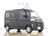 当社の届出済未使用車は、店舗に『新車おろしたて』の状態で入荷いたします。新規届出によりナンバーを取得後、店頭で丁寧に展示・保管をしています。遠方のお客様にも、安心してお勧めできるコンディションです。