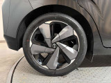 タイヤサイズは205/50R17です♪
