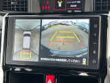 後方確認に便利なバックカメラ装備!!狭い駐車場や後方が確認しづらい場所に駐車するときや、車を切り返す時に安心の装備です!!