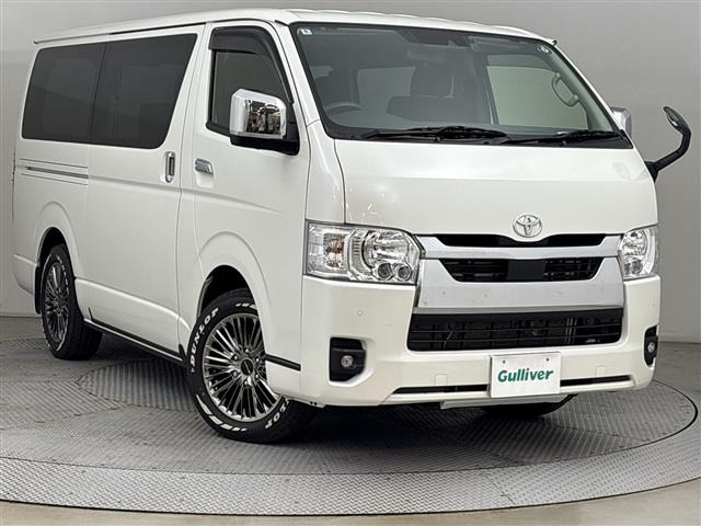 トヨタ ハイエースバン 