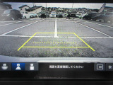 バックが苦手な方にもオススメなバックカメラ付き!広い画角で広範囲も見渡せます。