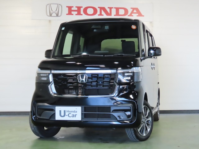N-BOXカスタム  カスタム 660 4WD