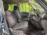 運転席シート廻りは使用感も少なく、良好な状態となっています。丁寧に使われていたことがよくわかりますね。