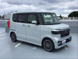 ご遠方のお客様には専門業者を介した陸送納車サービスがございます【※有料】。 お住まい・お届けご希望ご希望の地域をご連絡頂ければ輸送費用のお見積りと輸送期間の目安をご案内させていただきます。