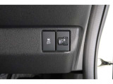 【横滑り防止装置】ドライバーの安全運転をアシストしてくれる装備が充実しています☆ドライバーの不安を安心へと変えてくれますね。