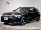 【BMWの伝統】BMWのお車は、&ldquo;駆け抜ける歓び&rdquo;を意識し、走行の安定性とコーナリングの良さを追求し、思い通りにハンドルの操作可能です。