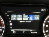 すっきりとしたデザインの内装は、さすがトヨタ車の上品さを感じます。