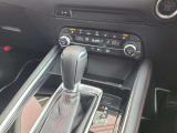 DCT、CVT、従来型のATなど、すべてのトランスミッションの利点を集約し、ロックアップ領域を大幅に拡大し伝達効率の向上とマニュアルトランスミッションのようなダイレクト感を実現した自社製ATです。