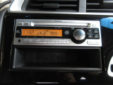 ホンダ純正ギャザズCDチューナー。お気に入りの音楽をお楽しみいただけます。各種ナビ取り付けも当店にて対応可能です。是非ご相談くださいませ。