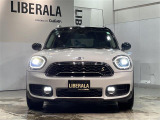 ◆LIBERALAは、輸入車選びの新たなスタイルを提案するインポート・セレクト・ブランドです。オーナー様となる方がクルマから直接感じる感性を第一にした、最良の一台との出会いをコーディネートいたします。