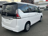セレナ 2.0 B 4WD 