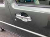 皆様の毎日を彩る素敵なお車をたくさんご用意して、スタッフ一同心よりご来店をお待ちしております。