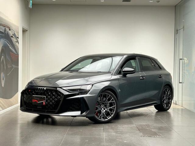 RS3スポーツバック 2.5 4WD