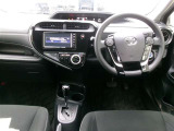 アクアの運転席まわりです。