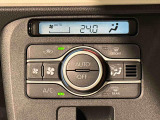 車内空調は&rdquo;AUTOエアコン&rdquo;にお任せ。運転に集中出来ますよ!