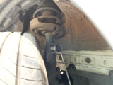 お車を安心してお乗りいただく為には、足回りの定期点検が欠かせません。サービスサポート(有償保証)では無料点検もご提供しており、安心のカーライフをお過ごしいただけるサポート体制が整っています。