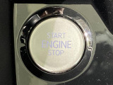 ●Start/Stop●ブレーキを踏みボタンを長押しするだけで、キーの抜き差しなく簡単にエンジンをかける事が出来ます。