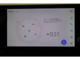 ディスプレイオーディオはスマートフォント連携することで、音楽アプリやナビアプリなどスマホアプリがクルマの大画面ディスプレイ上お使いいただけます。またフルセグTVにも対応しているので車内でご覧いただけま