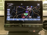 ワイド画面のナビゲーションはフルセグTV、インターナビ対応のGathers純正メモリーナビを搭載しています。Bluetoothオーディオ機能がありますので、スマートフォンなどの音楽も再生できます。