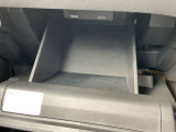 大容量グローブボックス