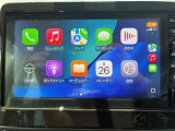 Apple CarPlayに対応の純正ディスプレイオーディオです、スマートフォンとUSBケーブルによる有線接続接続し、普段使っているアプリを画面で操作できます。