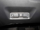 ETCは納車時にはセットアップして納車いたしますので、カードを入れればすぐにお使いいただけます。