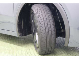 タイヤサイズ 195/60R17。