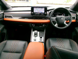 アウトランダー PHEV 2.4 P 4WD 