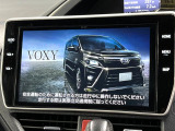 【メーカー純正ナビ】インテリアに溶け込むスタイリッシュな「専用設計」メーカーナビを装備♪視認性や操作性など基本性能にも優れ、より上質なカーライフをお楽しみいただけます。