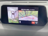 【360&deg;ビューモニター】専用のカメラにより、上から見下ろしたような視点で360度クルマの周囲を確認することができます☆死角部分も確認しやすく、狭い場所での切り返しや駐車もスムーズに行えます。
