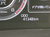 視認性の良いスピードメーターです☆