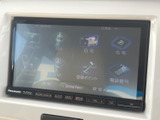 使いやすいインターフェースで、快適なドライブをサポート。多彩な機能で、日々の移動がより楽しくなります。各種設定も直感的に操作可能です。