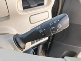 操作しやすいウインカーレバーで、安全な車線変更をサポートします。スムーズな操作感で、運転に集中できます。