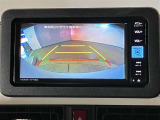 モニターガイドが付いているのでショッピングなどの狭い駐車場や車庫入れなどの時もしっかりと確認しながらバックができるので安心してお出かけできますよ。