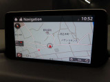 ナビSDを装着済みですので、ご納車後は直ぐにご使用いただけます。CDやDVDは装備していませんが、フルセグ付きでTVの視聴も可能です。