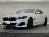 一目で伝わるBMW特有のスポーティーなプロポーションは、BMWの走行性能を生み出すのに欠かせない要因の一つです。細部まで拘りぬいたお車をぜひ一度ご覧ください!